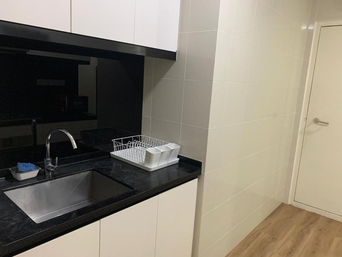 Khách sạn hẻo lánh Ace 2*
